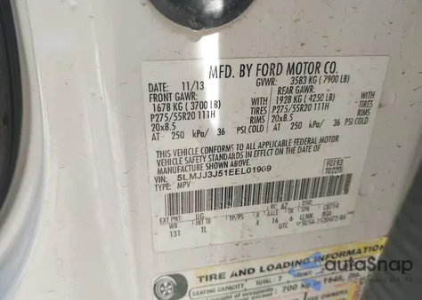 2014 Lincoln Navigator L z USA, uszkodzony, nr VIN 5LMJJ3J51EEL01909